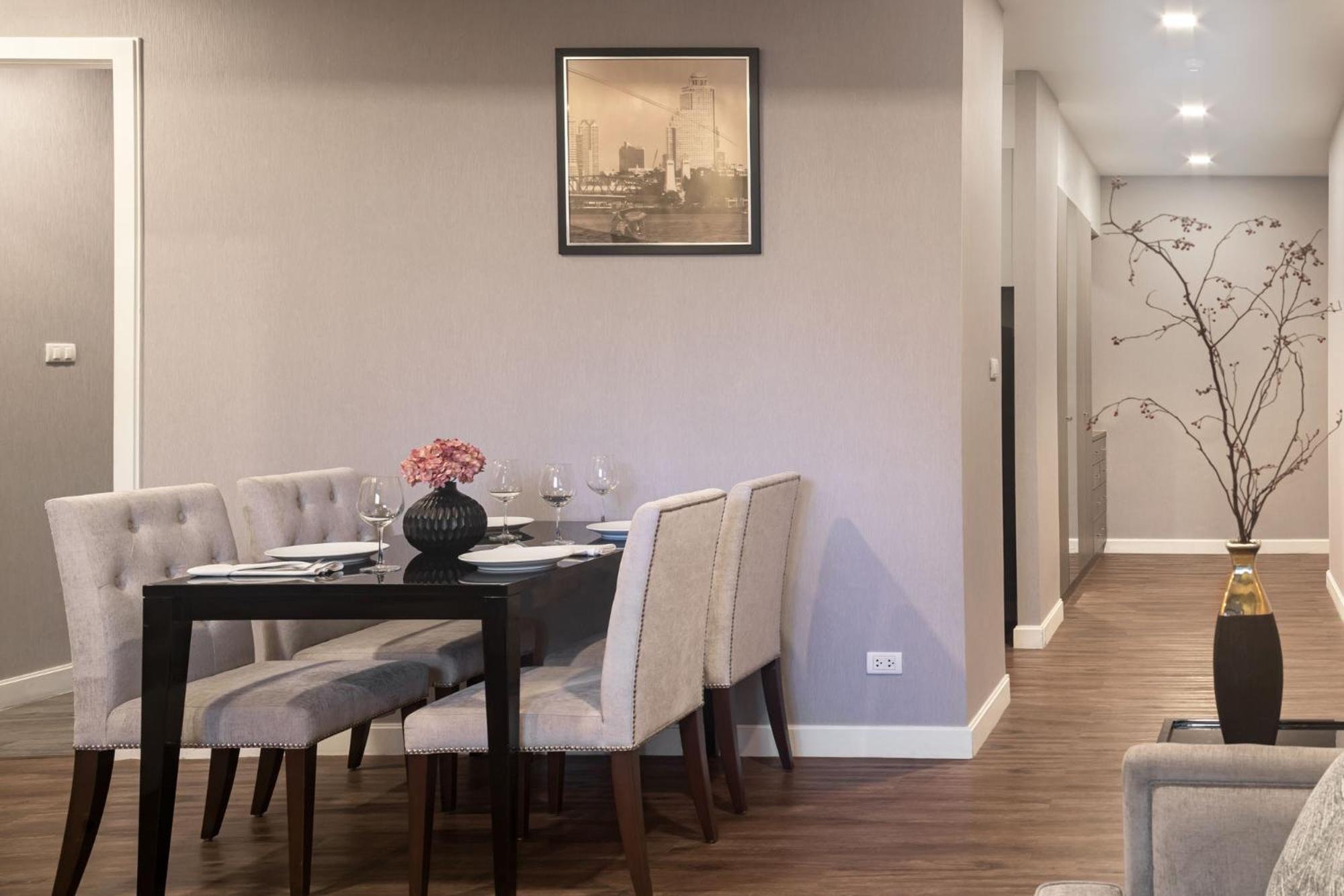 Metropolis Suites Bangkok, Tapestry Collection By Hilton Banguecoque Exterior foto