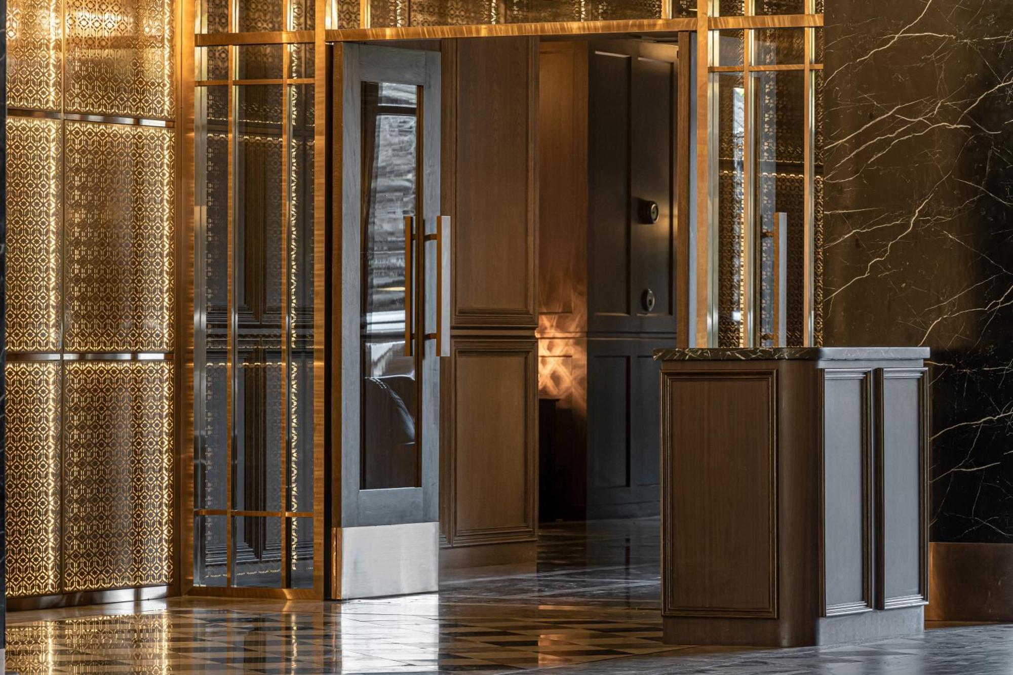 Metropolis Suites Bangkok, Tapestry Collection By Hilton Banguecoque Exterior foto