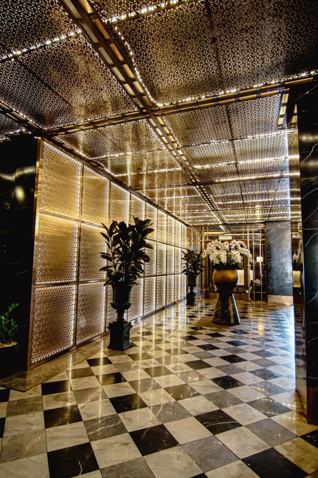 Metropolis Suites Bangkok, Tapestry Collection By Hilton Banguecoque Exterior foto