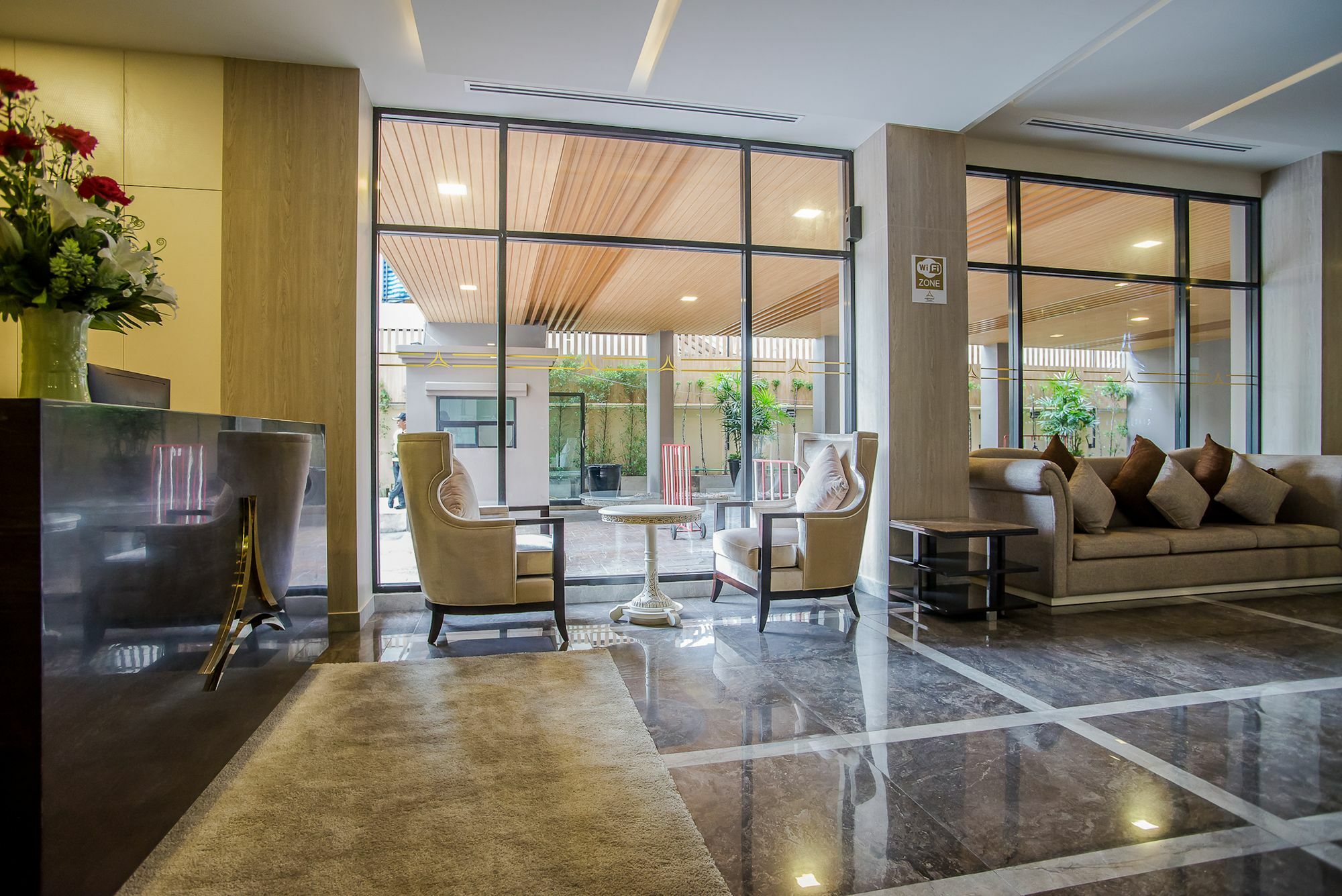 Metropolis Suites Bangkok, Tapestry Collection By Hilton Banguecoque Exterior foto